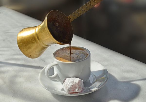 Καφές: Στα ύψη οι τιμές στην Ελλάδα-Πού φτάνουν μέχρι και €4,5 στο χέρι