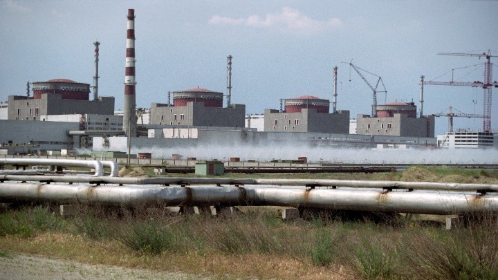 Ρωσία: Απειλεί με κλείσιμο του πυρηνικού σταθμού της Ζαπορίζια