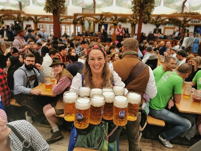 Γερμανία: Χωρίς περιορισμούς αρχίζει το Oktoberfest