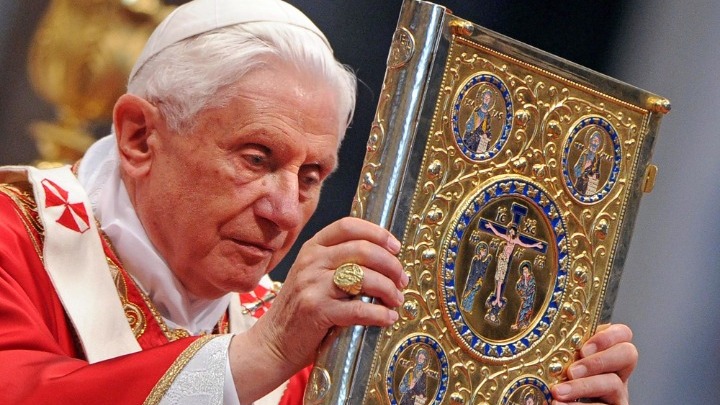 «Έφυγε» από τη ζωή ο πρώην πάπας Βενέδικτος-Στις 5 Ιανουαρίου η κηδεία