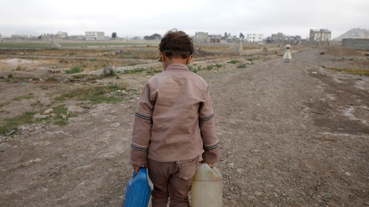 «UNICEF»: Πάνω από 1.000 παιδιά πεθαίνουν κάθε μέρα σε όλο τον κόσμο επειδή ήπιαν μολυσμένο νερό