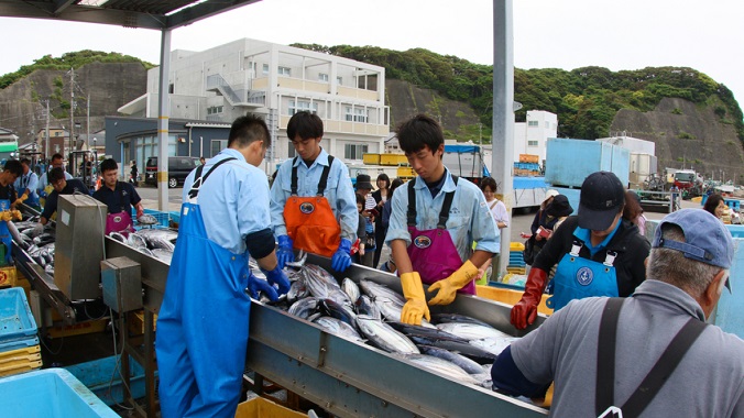 Ιαπωνία: Ψαράδες προσφεύγουν κατά του κράτους για την απόρριψη στον ωκεανό του νερού από τη Φουκουσίμα